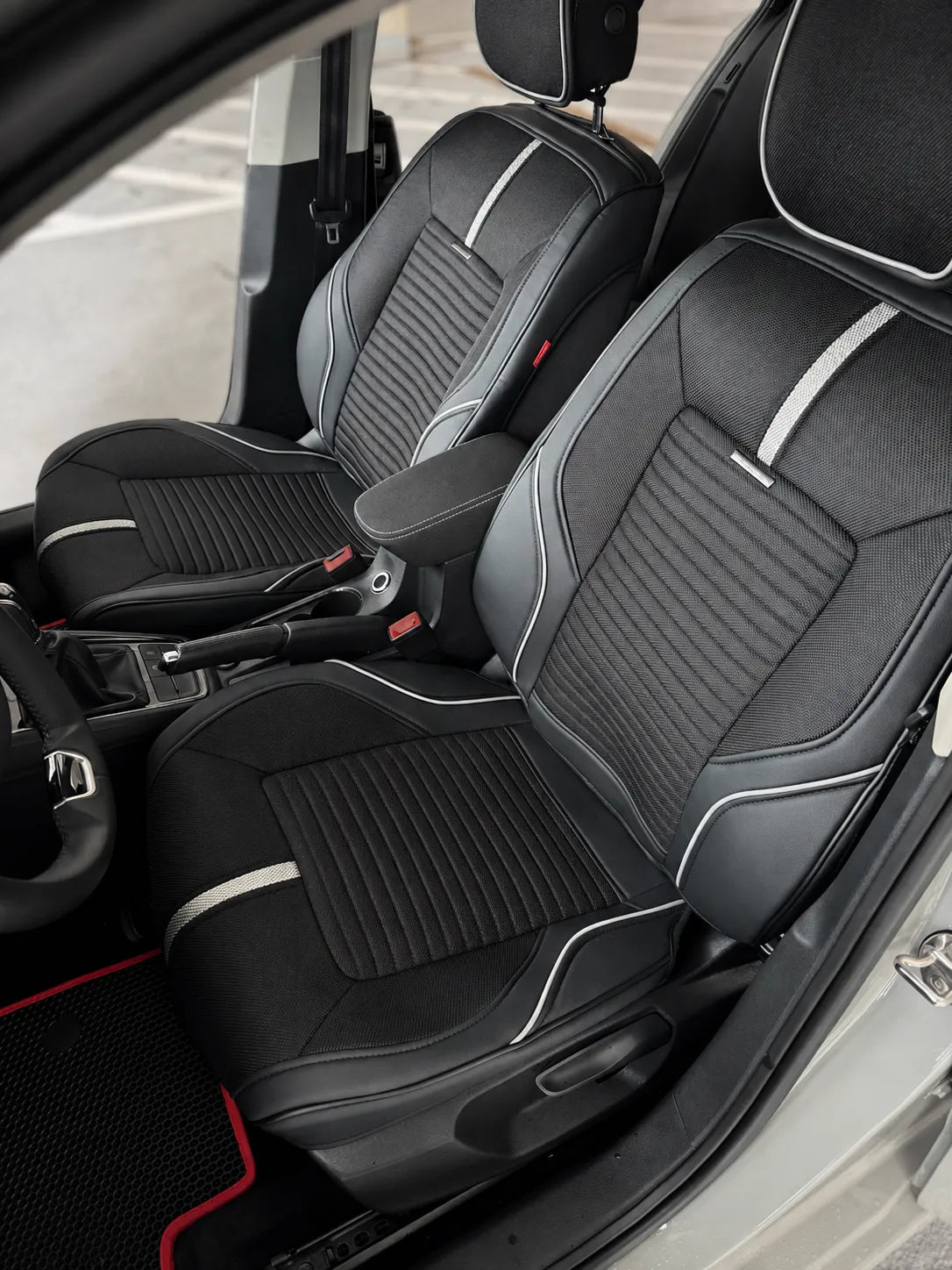 Sportliche 5D Premium-Autositzbezüge - Bild 9